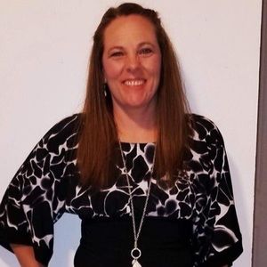 Meet your Posher, Shana